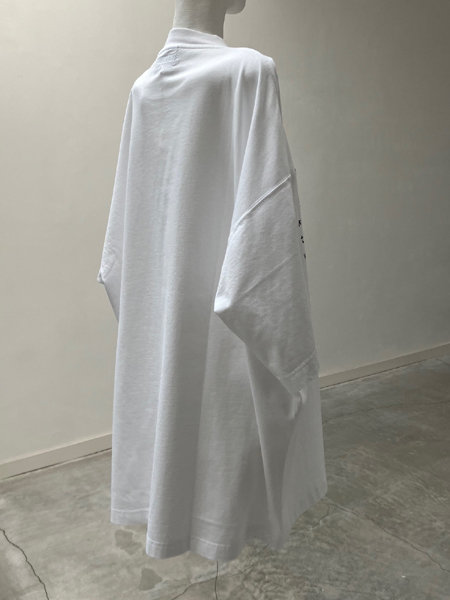 VETEMENTS SS25 OVERSIZED T-SHIRT
