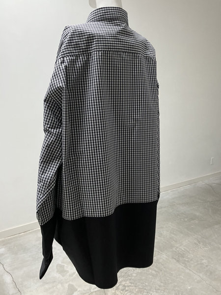 VETEMENTS 26SS Split Shirt