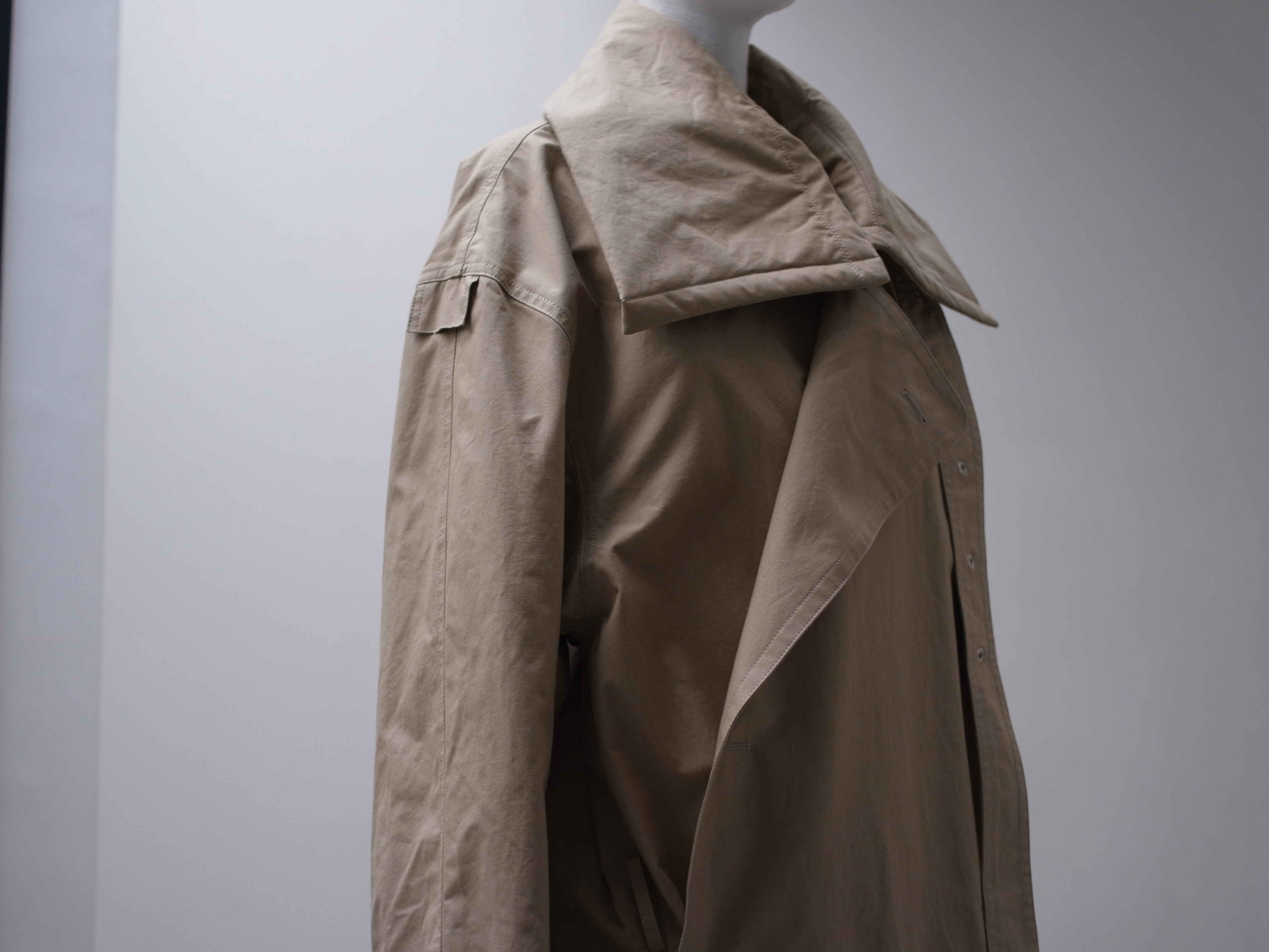 VETEMENTS 2020 AW COAT 2