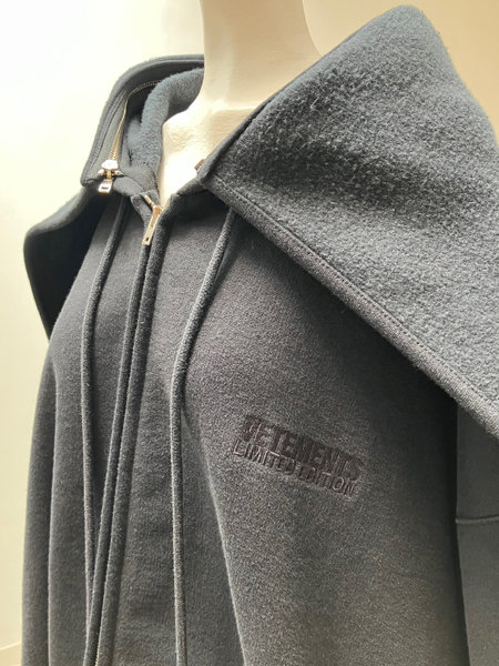 Privacy Zip-up Hoodie 24AW